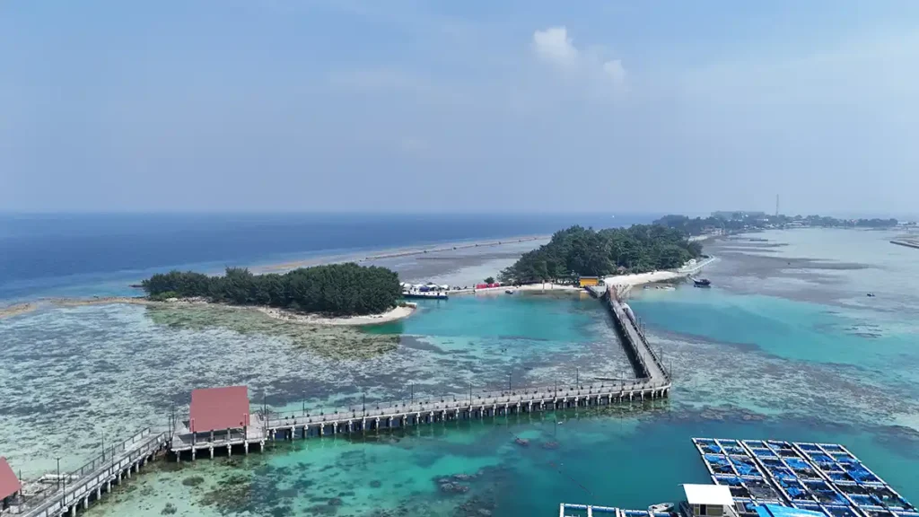 Daya Tarik Pulau Tidung jembatan cinta